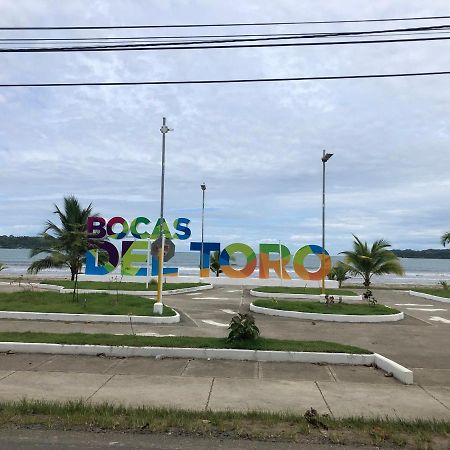 Reff Hotel Bocas del Toro Exterior foto