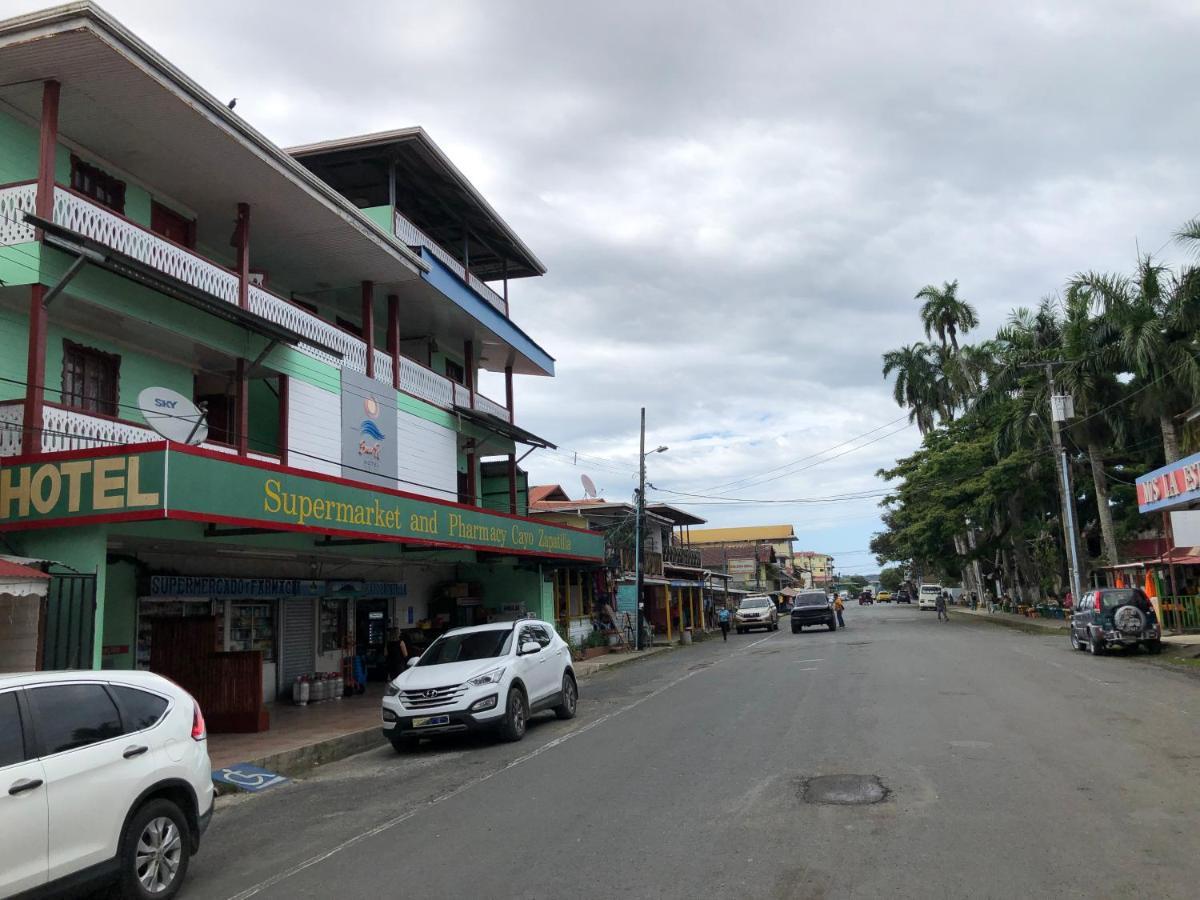 Reff Hotel Bocas del Toro Exterior foto